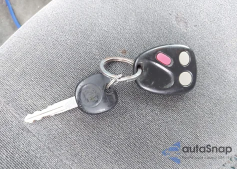 2004 Chevrolet Silverado 1500 Ls z USA, uszkodzony, nr VIN 2GCEC19T641141925